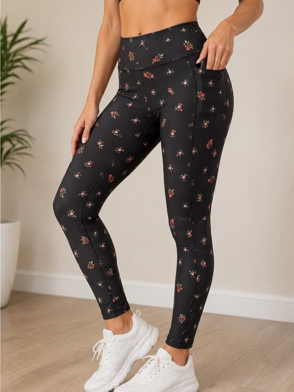 Lily by Firmiana Rose Floral Leggings
Size 1X Women's